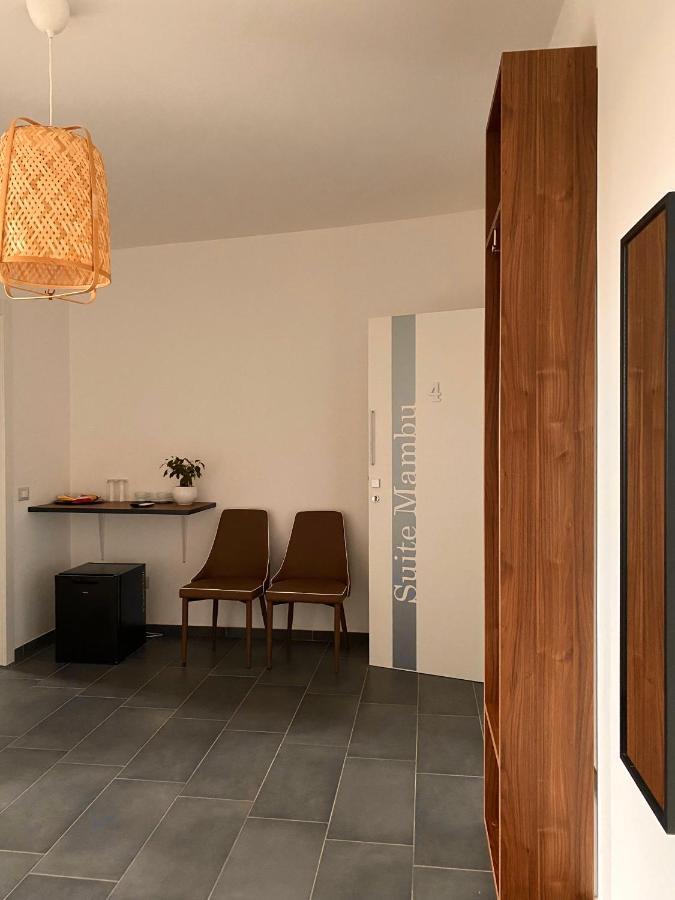 Habitat Luxury Suites Беллона Экстерьер фото