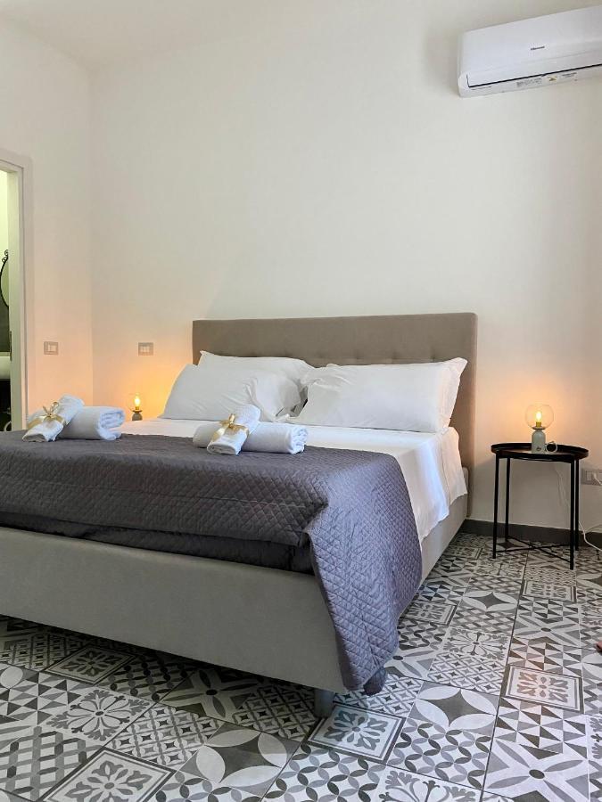 Habitat Luxury Suites Беллона Экстерьер фото