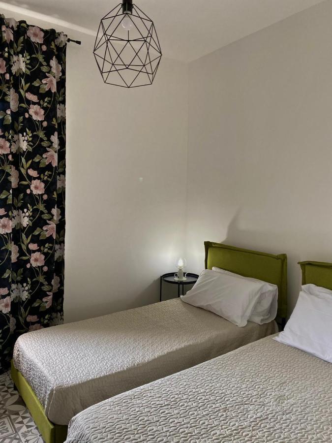 Habitat Luxury Suites Беллона Экстерьер фото